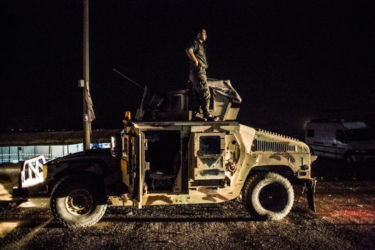 Chien binh Peshmerga tren mat tran chong phien quan IS-Hinh-10
